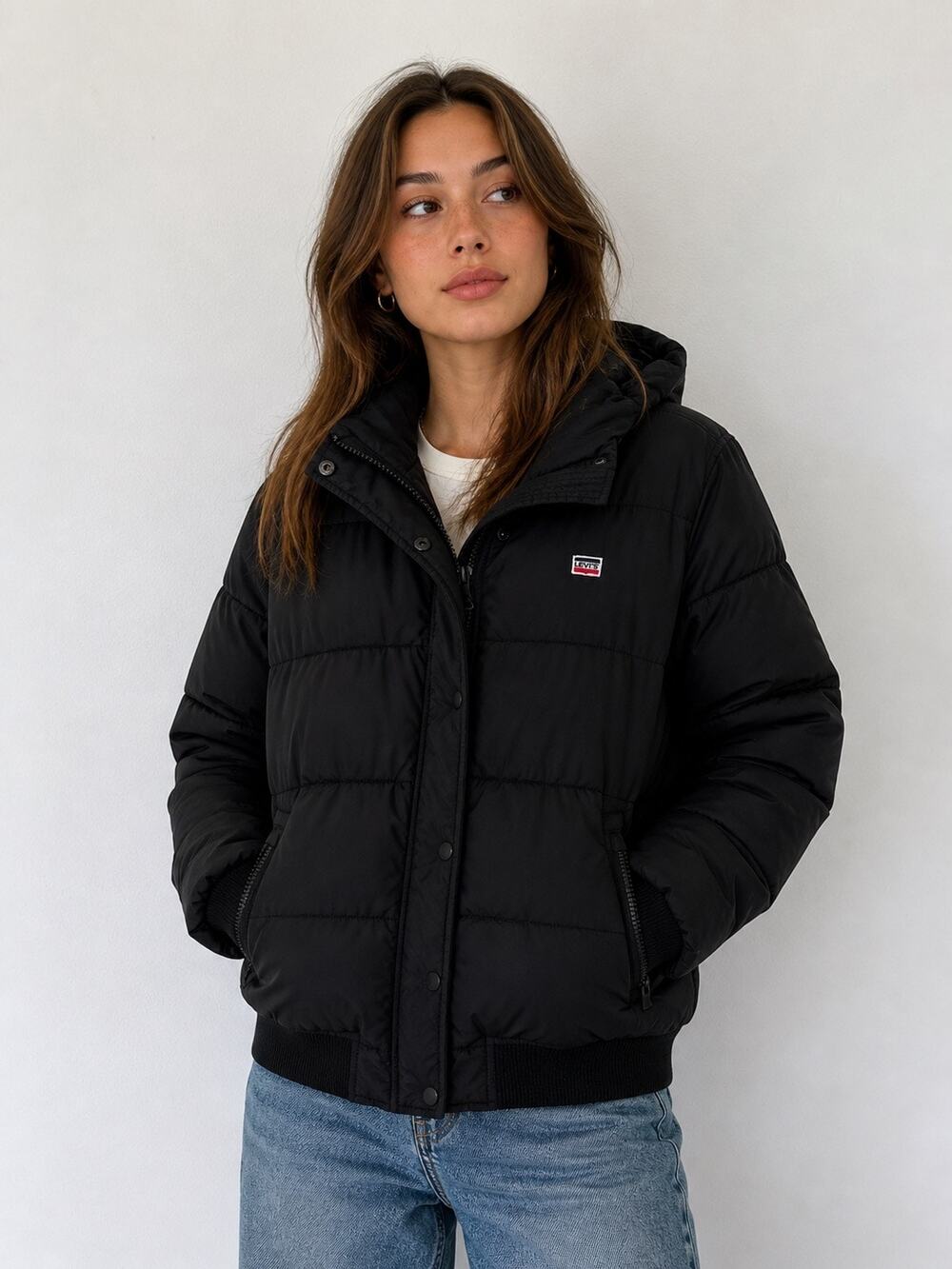 Levi’s Women’s Black Puffer Jacket Small Oversized Boxy Fit